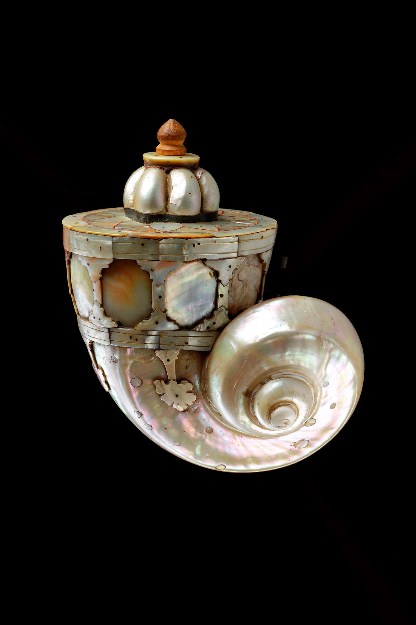 Rare Large Nautilus Shell Indian Mughal Gujarati Gunpowder Flask ‘Barutdan’
